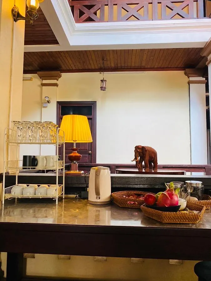 Luang Prabang Maison Vongprachan & Travel Laos
